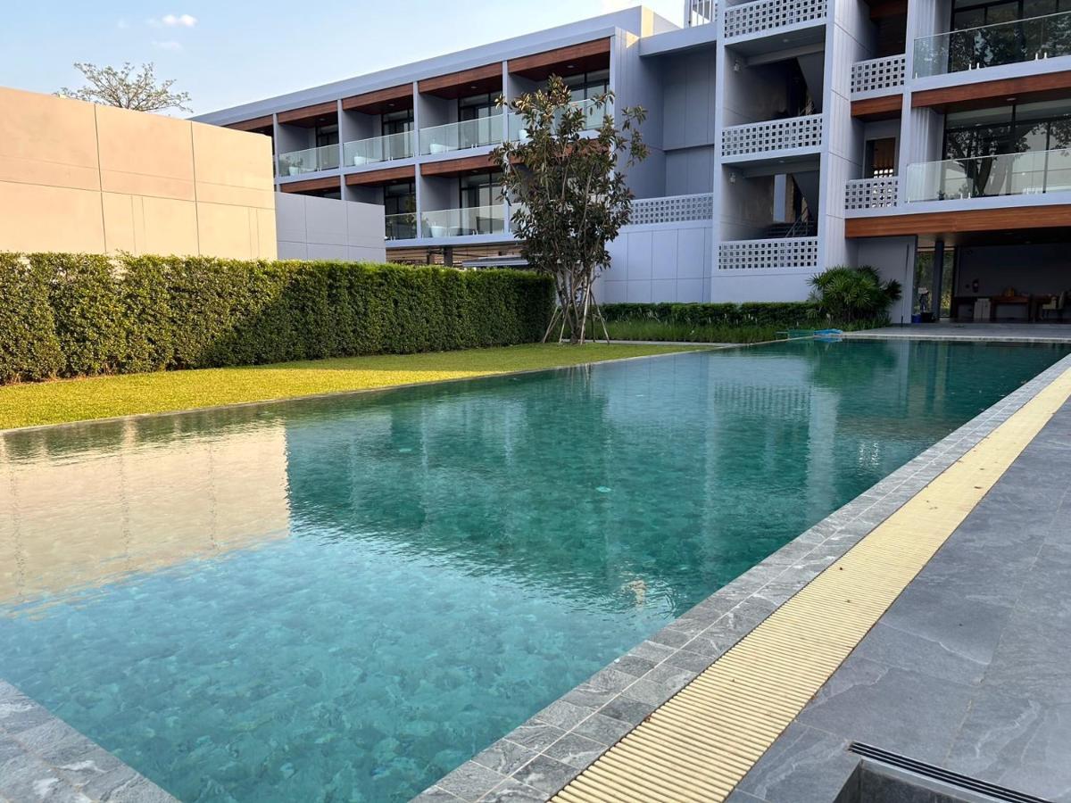Hotel Raintree Boutique à Kanchanaburi Extérieur photo