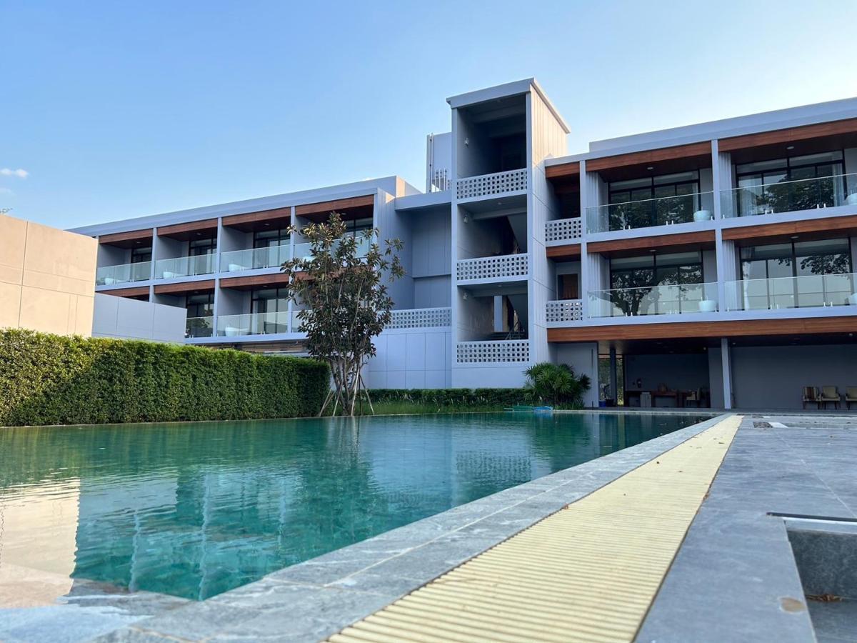 Hotel Raintree Boutique à Kanchanaburi Extérieur photo